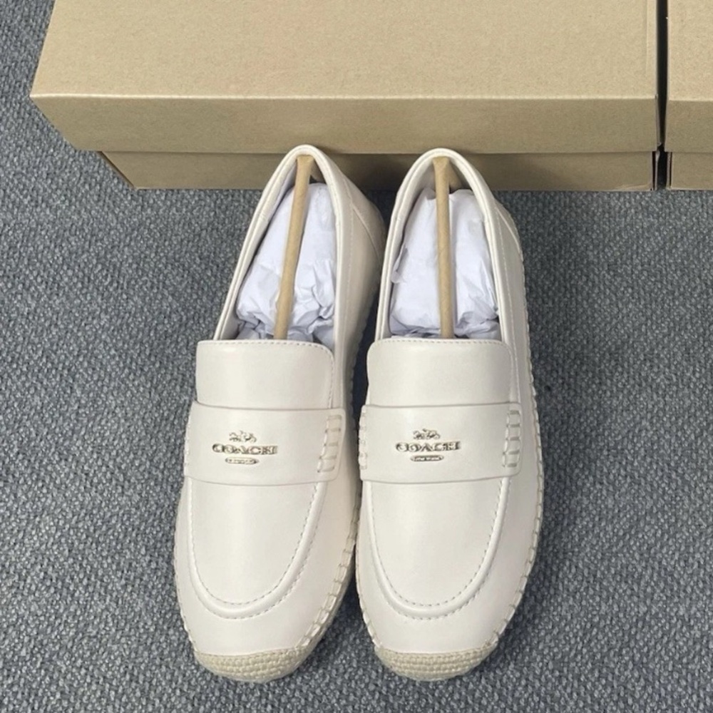 COACH CAP49 Women's Loafer Espadrille Chalk White EU 39.5 US 9 Brand New In Box - Picture 11 of 12